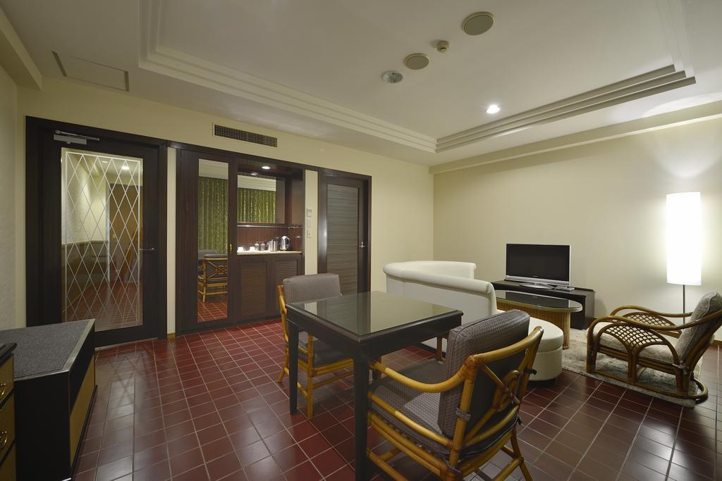 Hotel Exes Ishigaki Ishigaki  Esterno foto