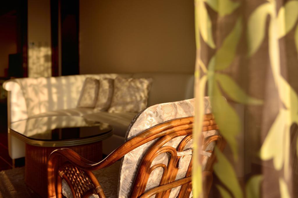 Hotel Exes Ishigaki Ishigaki  Esterno foto