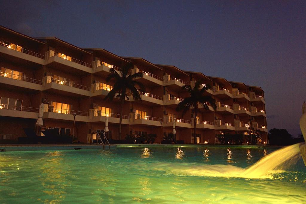Hotel Exes Ishigaki Ishigaki  Esterno foto