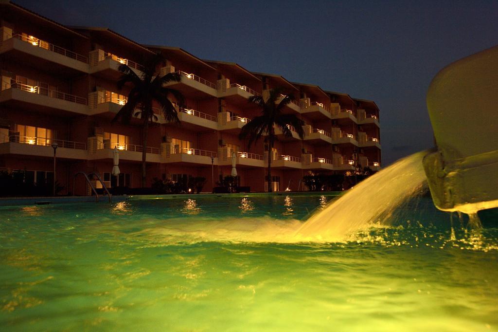 Hotel Exes Ishigaki Ishigaki  Esterno foto